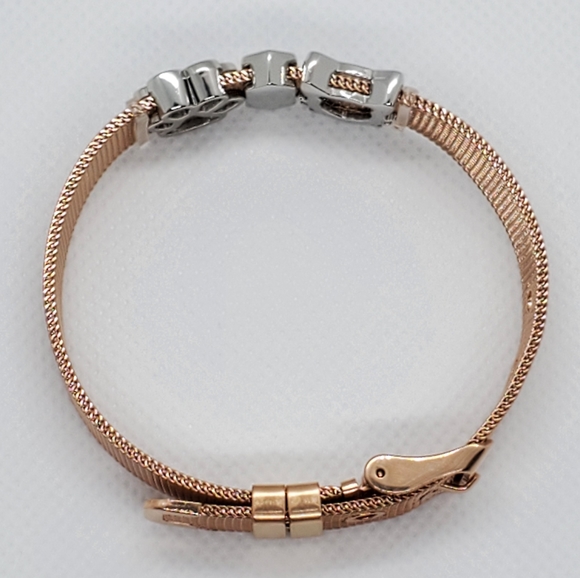 5 ⭐ rated💗 Rose Gold/Silver Cat Mom Bracelet - Picture 5 of 7